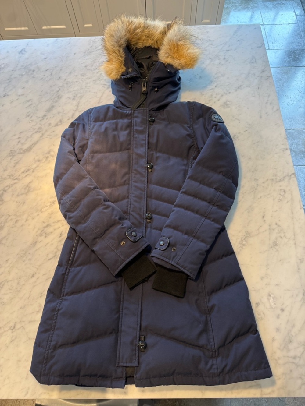 Canada Goose Women's Dark Blue Puffer Coat